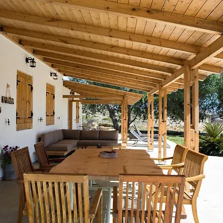 Mera Beachfront House - Falasarna Apartment *
