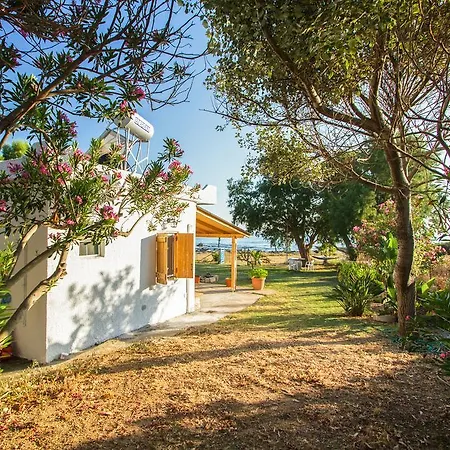 Mera Beachfront House - Falasarna Apartment